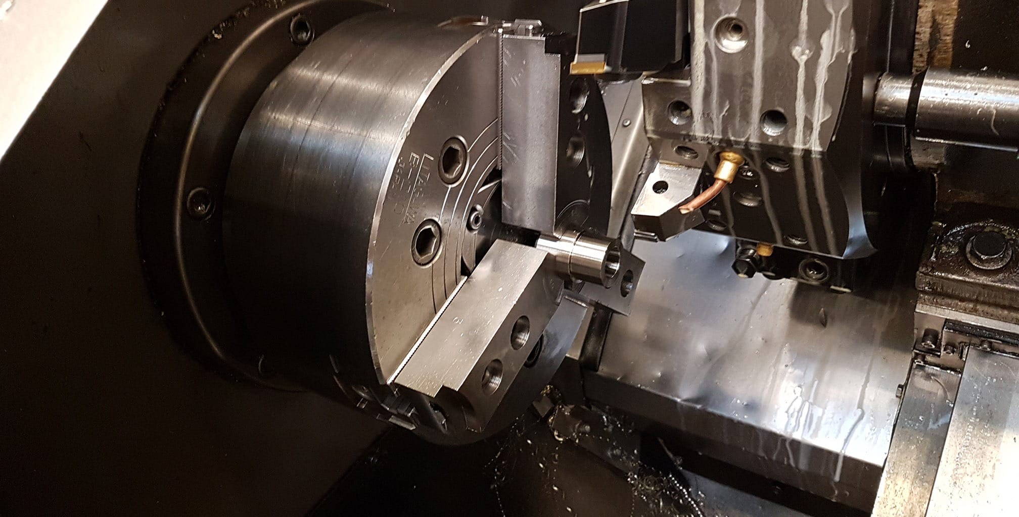 cylindrical metal workpiece machine