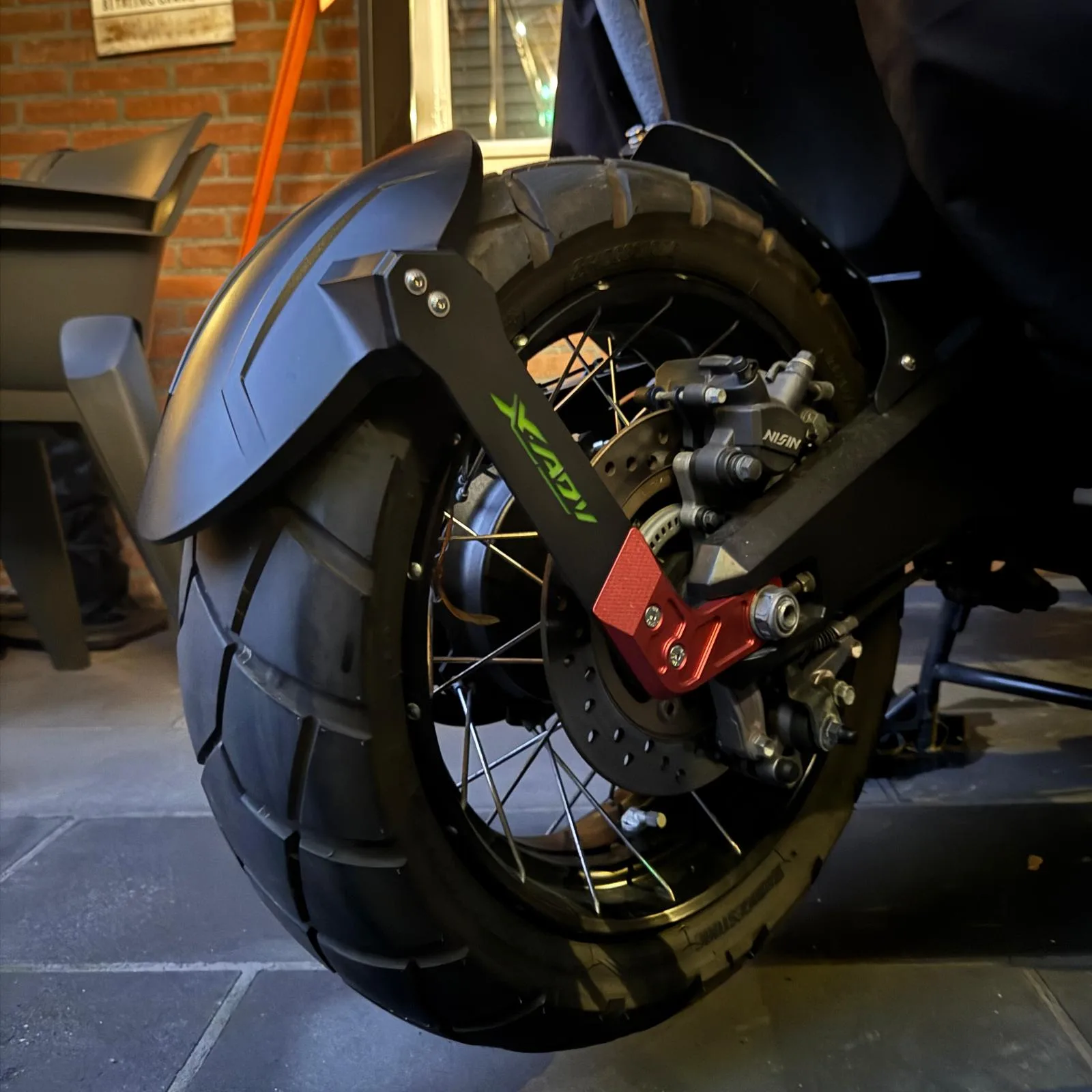 HONDA X-ADV 750 ACHTERSPATBORD NEON GROEN